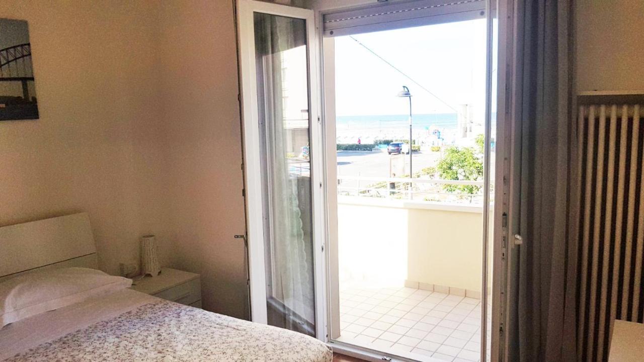 Casa Rava Beach Vista Mare Appartamento Riccione