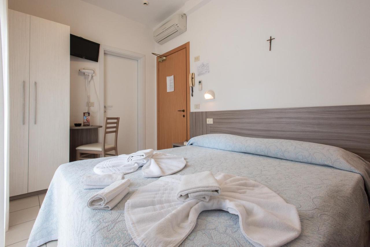 La Plata - Con Piscina Riccione