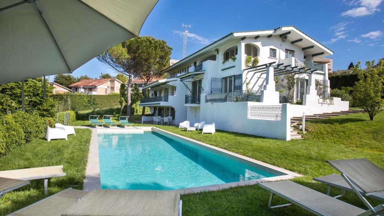 Villa Sarah 10&2 Riccione