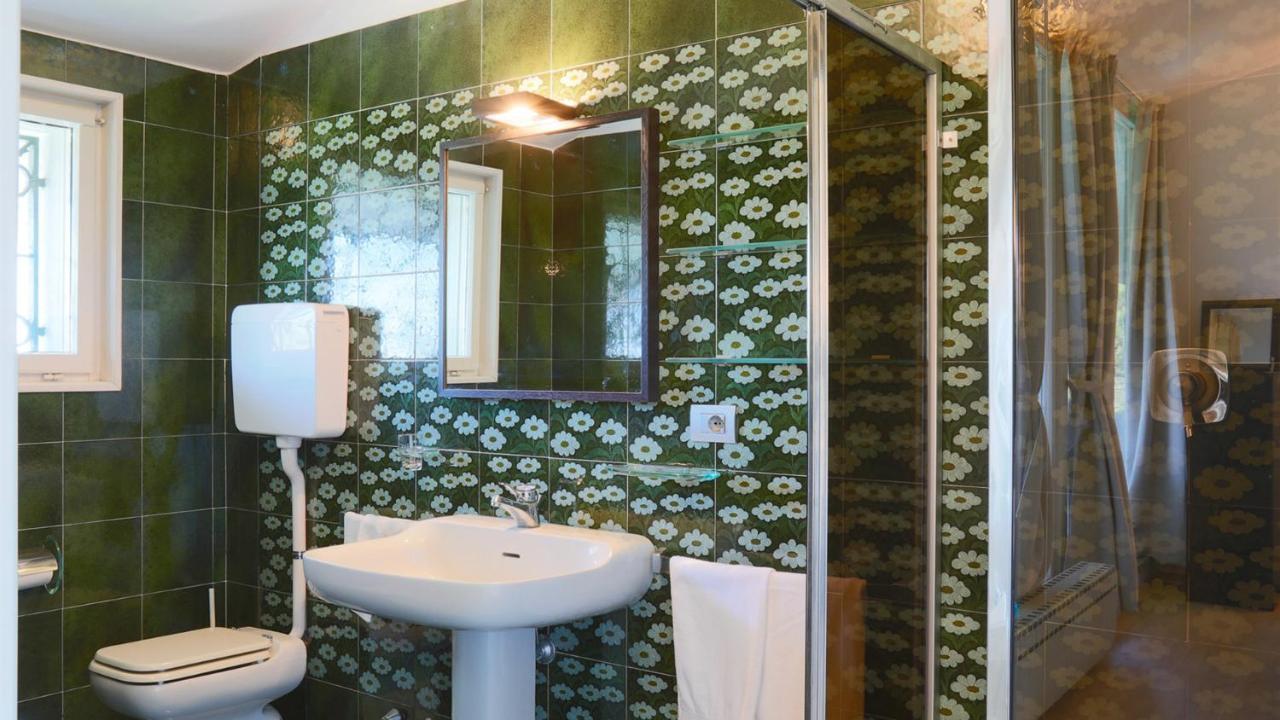 Villa Sarah 10&2
