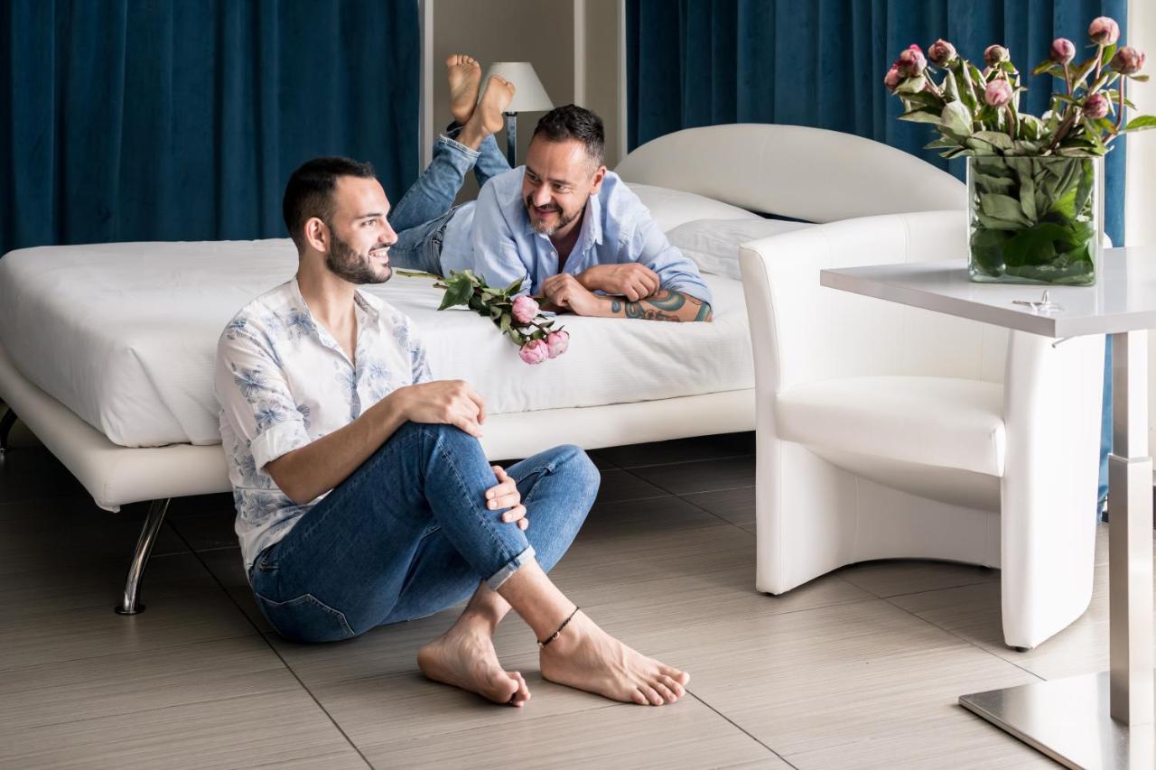 Hotel The One - Designed For Adults - Pet Lovers Riccione