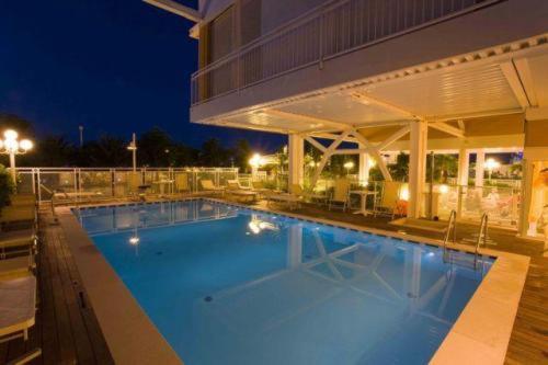 Roma Hotel 4*