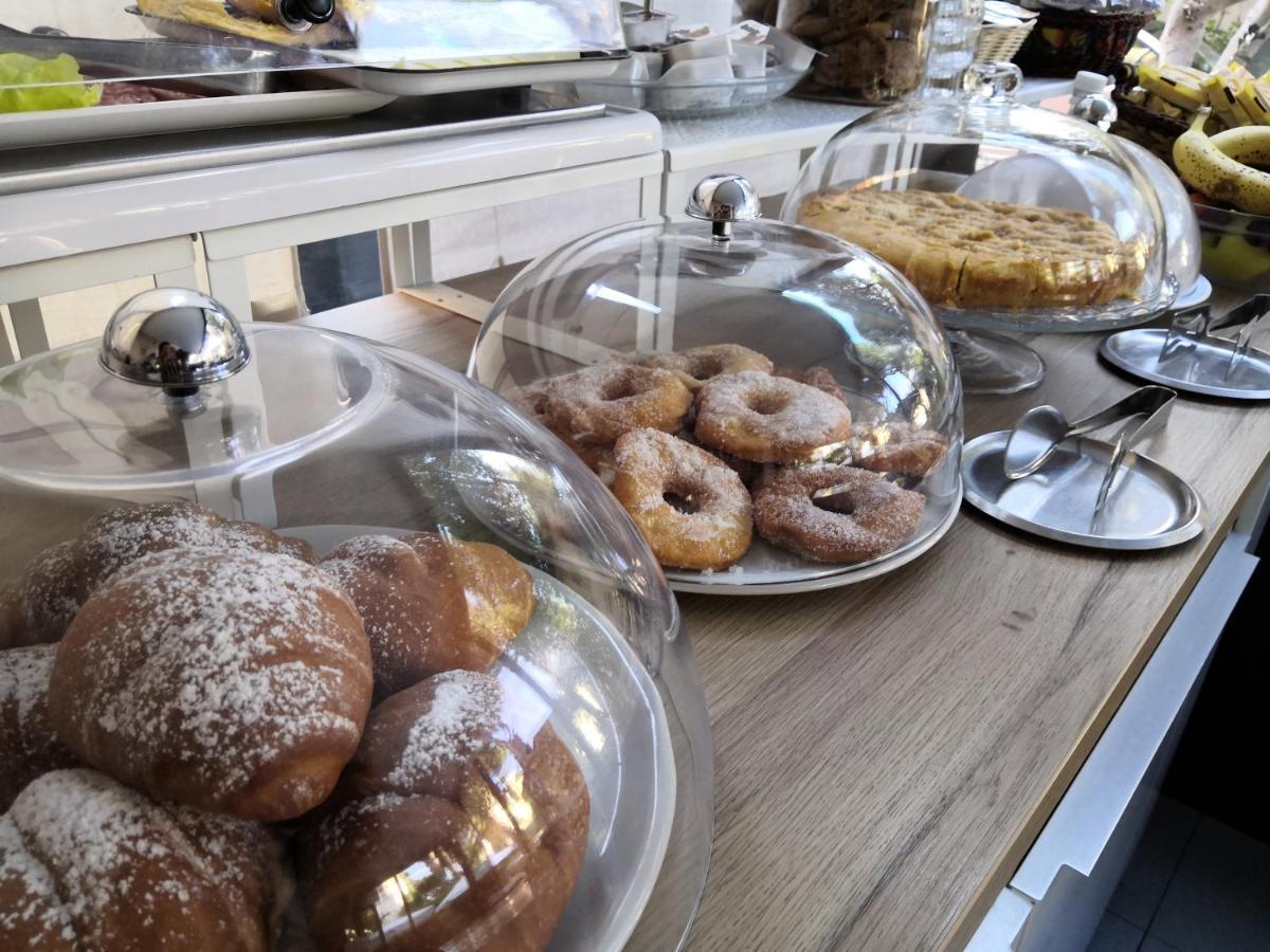 Iride Suite, Breakfast&brunch - Ideale Per Famiglie E Coppie 2* Riccione