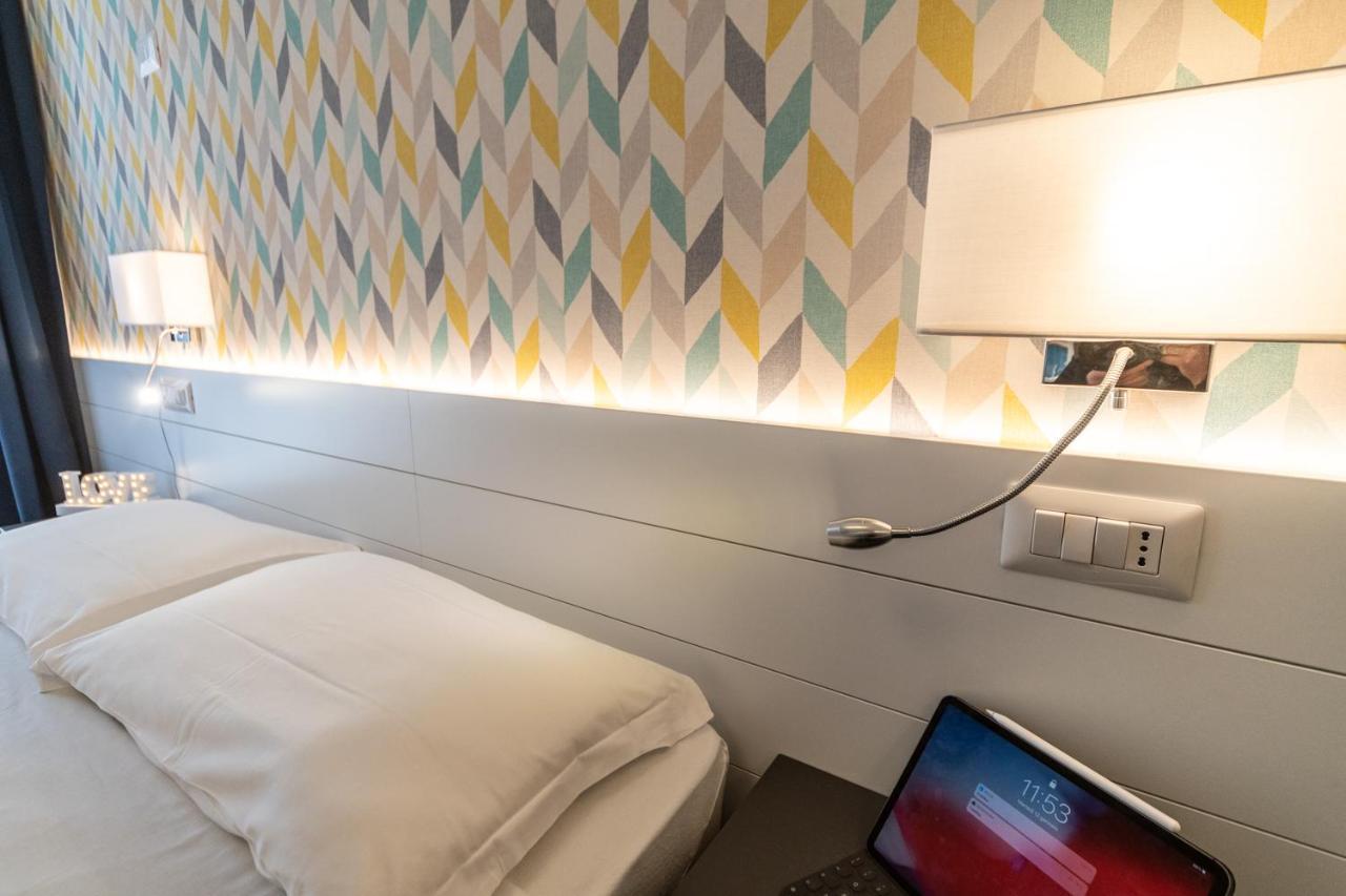Kiss Hotel Riccione
