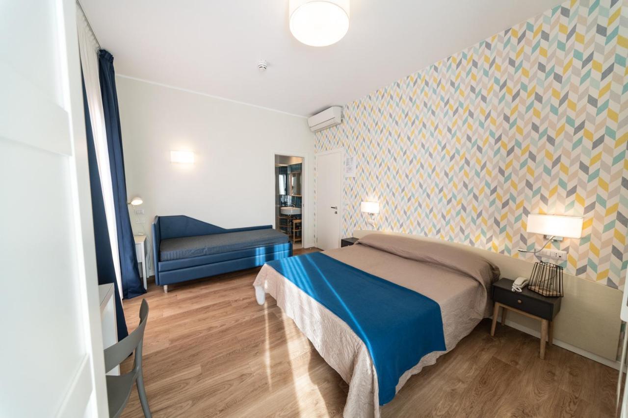 Kiss Hotel Riccione