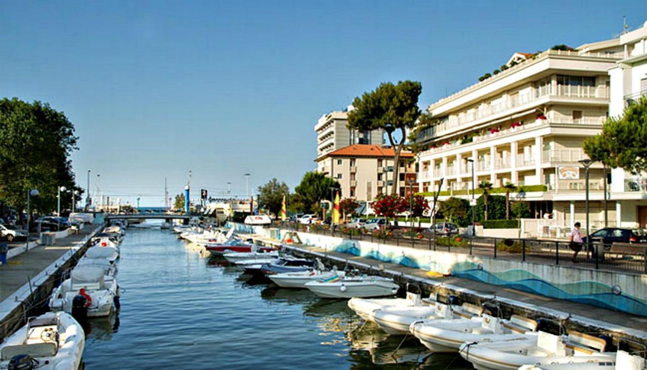 Mansarda Cannes 3* Riccione