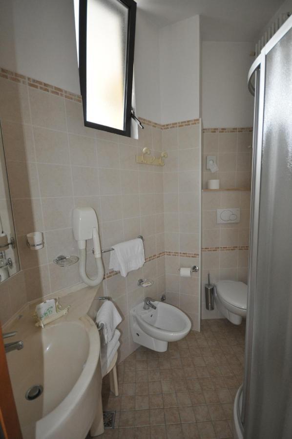 Relax Hotel