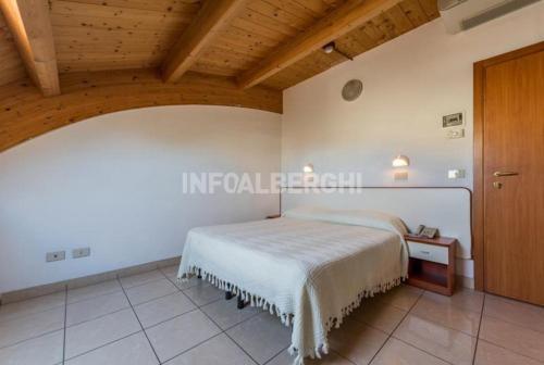 Luana Hotel 2*