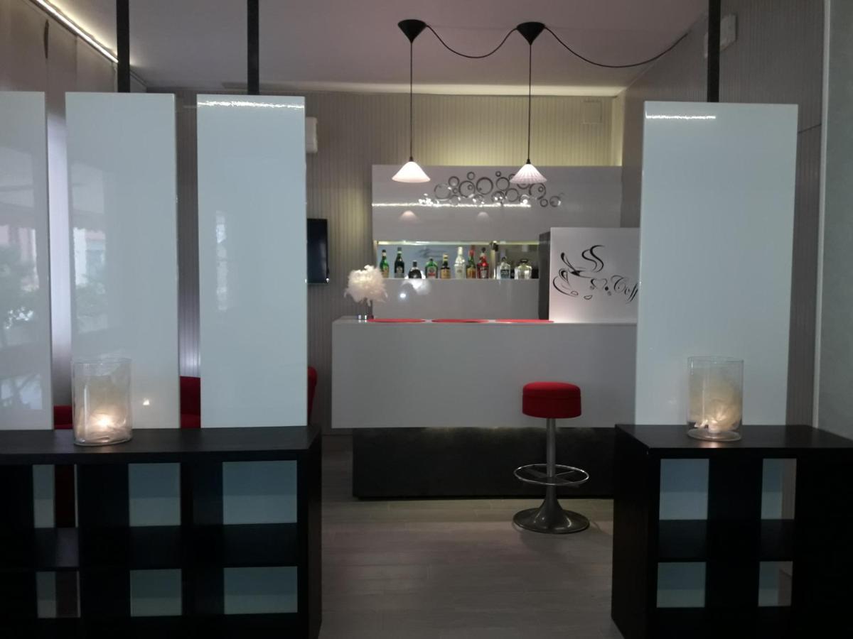 Condor - Con Piscina 2* Riccione
