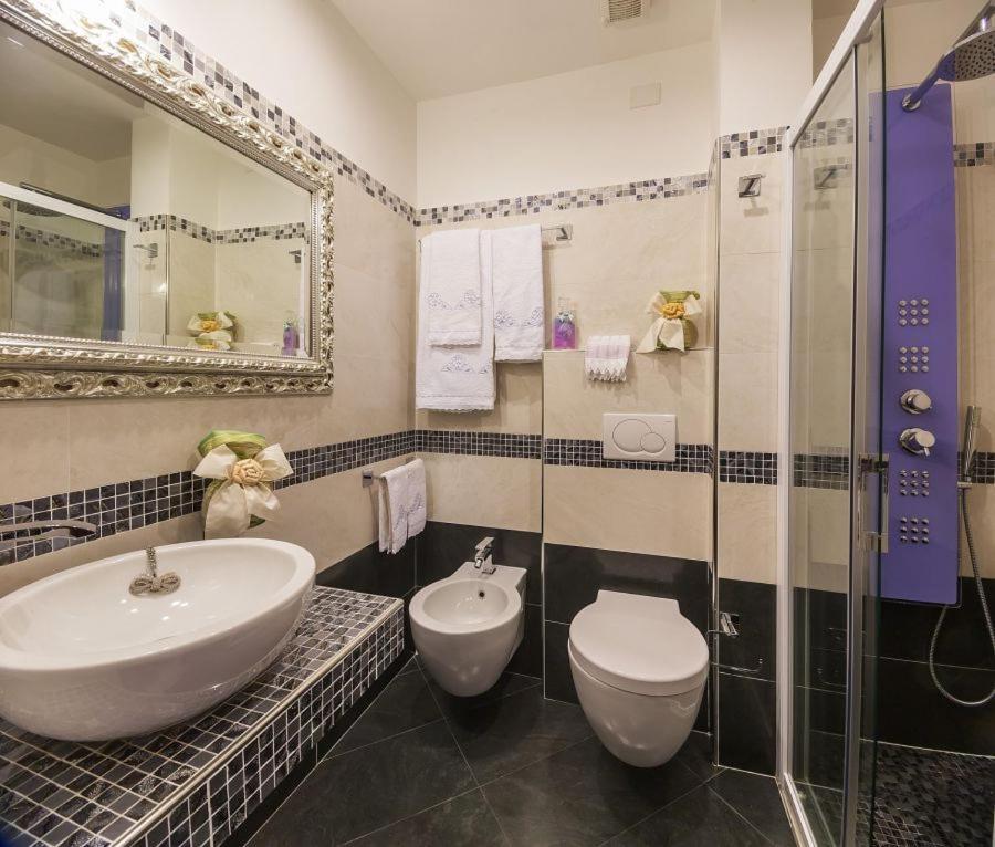 Petronio Hotel 3*