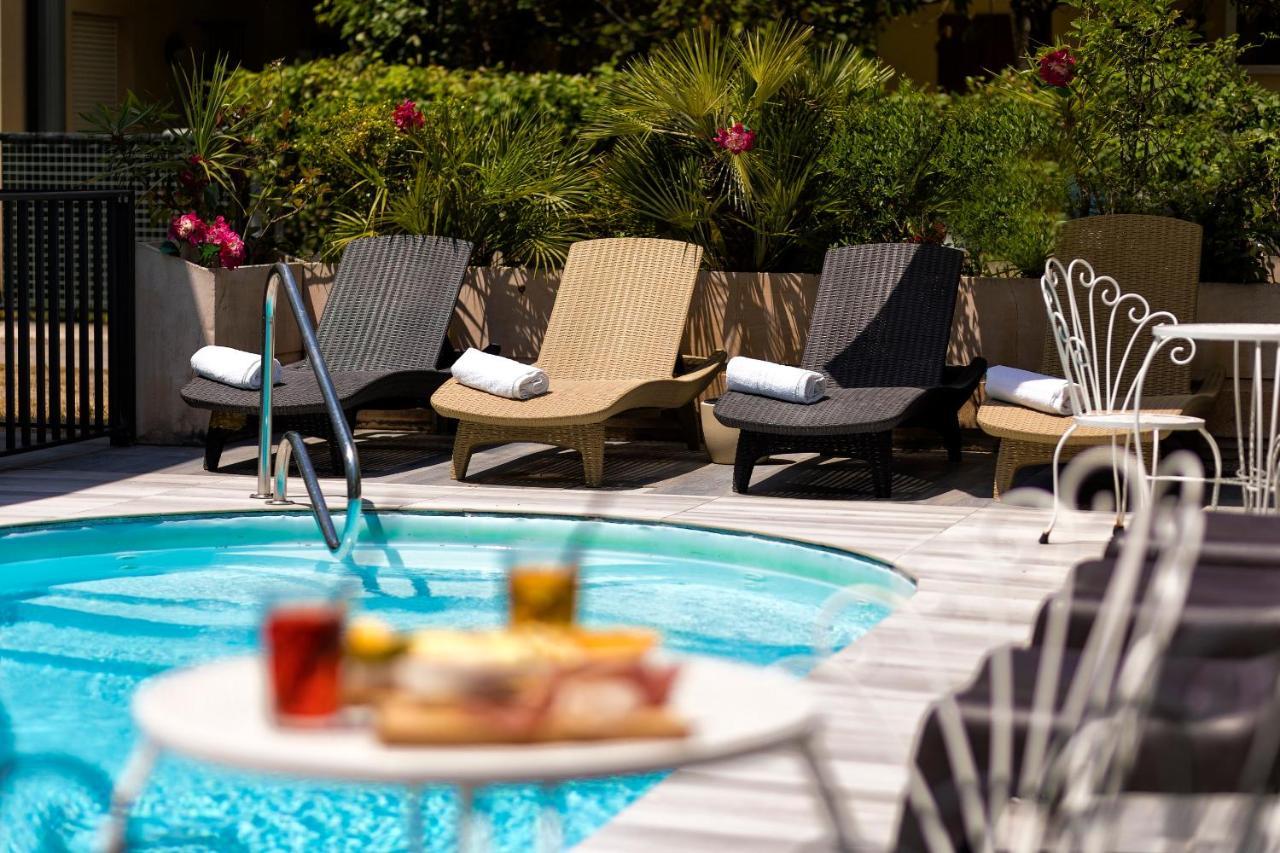 Hotel Condor - Con Piscina Riccione