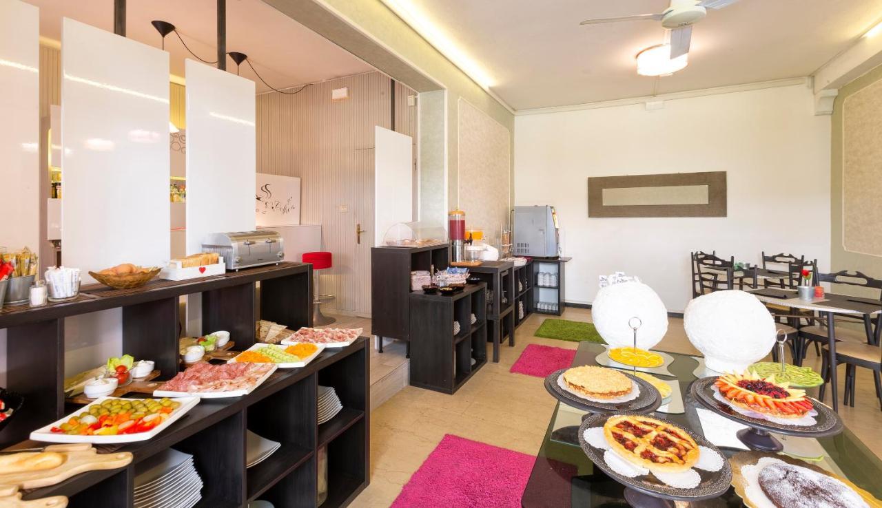 Hotel Condor - Con Piscina Riccione