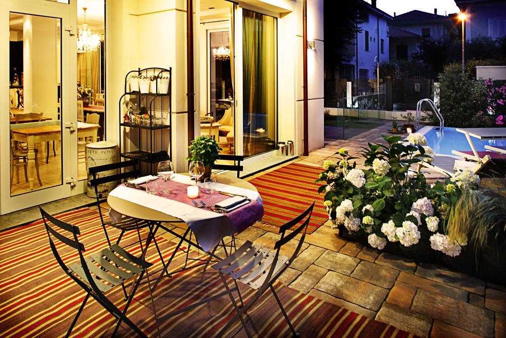 D-place & Hotel 4*