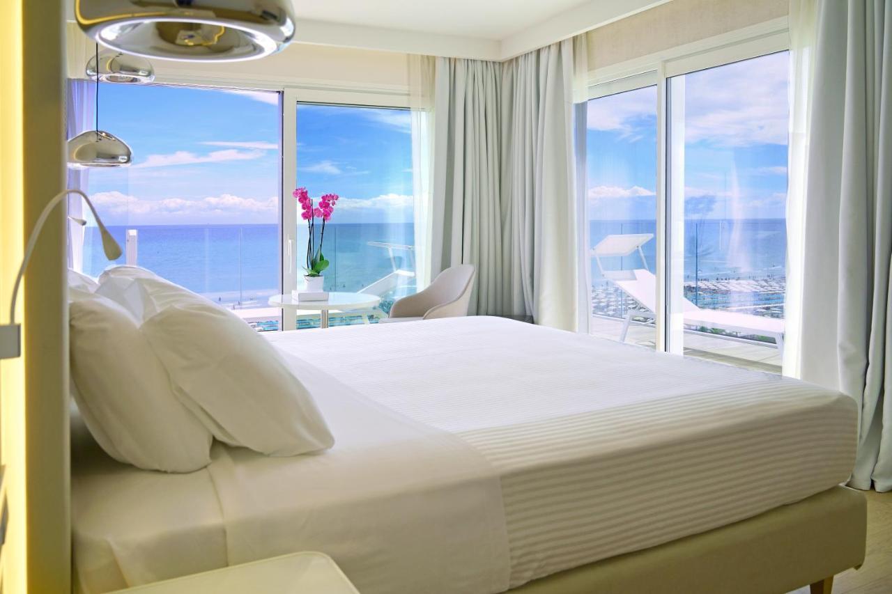 Atlantic & Hotel Riccione