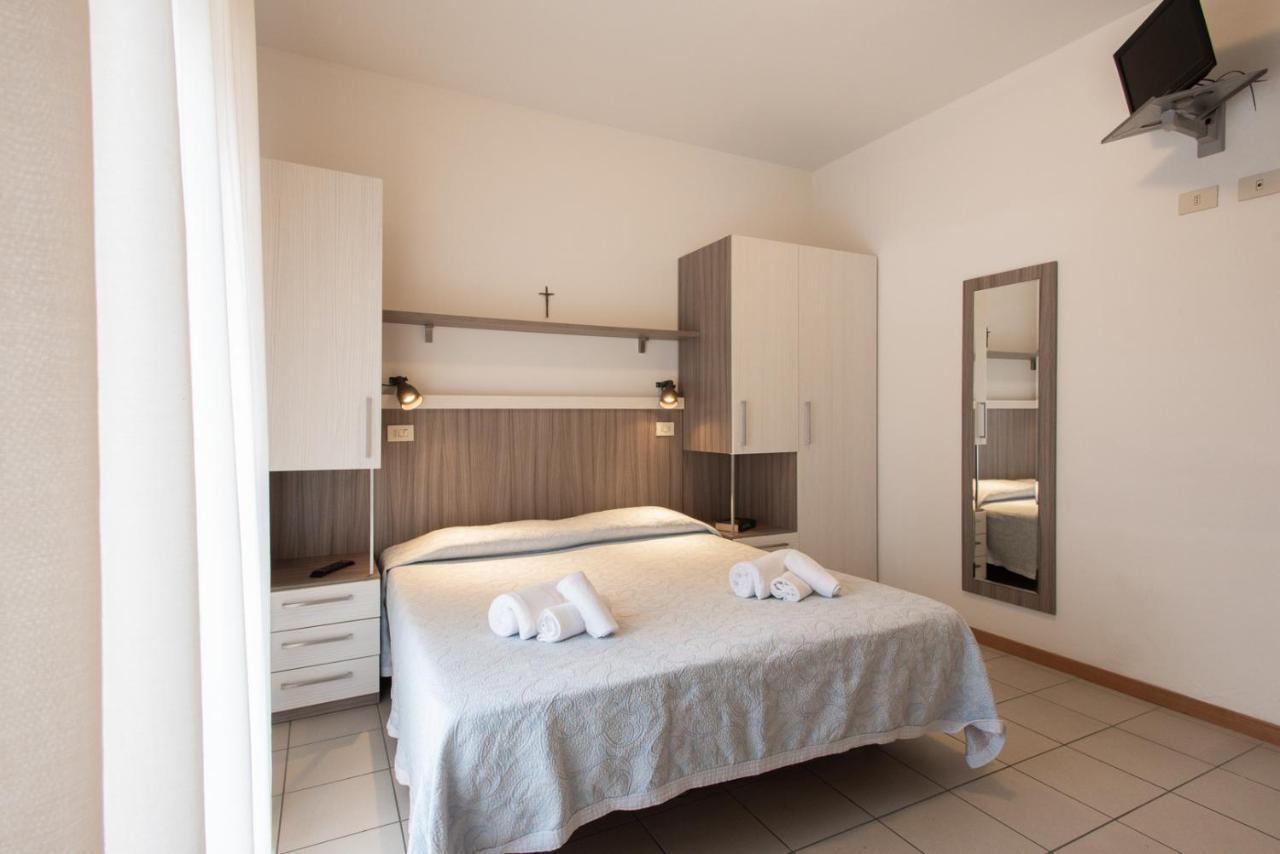 Hotel Consul - Family 3*