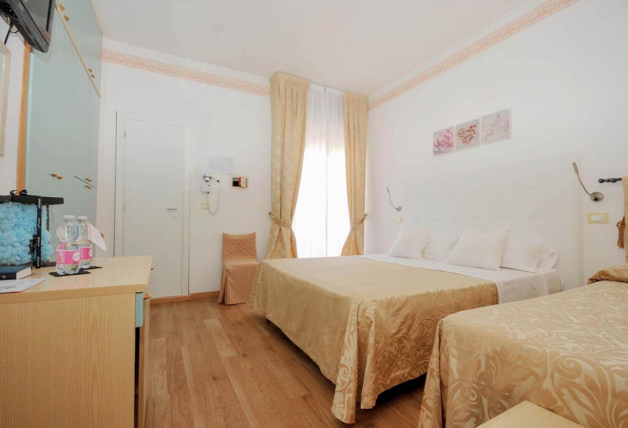 Tulipe Nazionale Hotel 3*