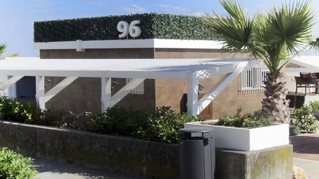 Aria Di Mare - Bed&brunch In Centro A Hotel 3*