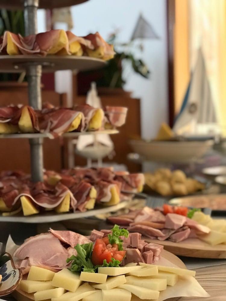 Modenese Hotel