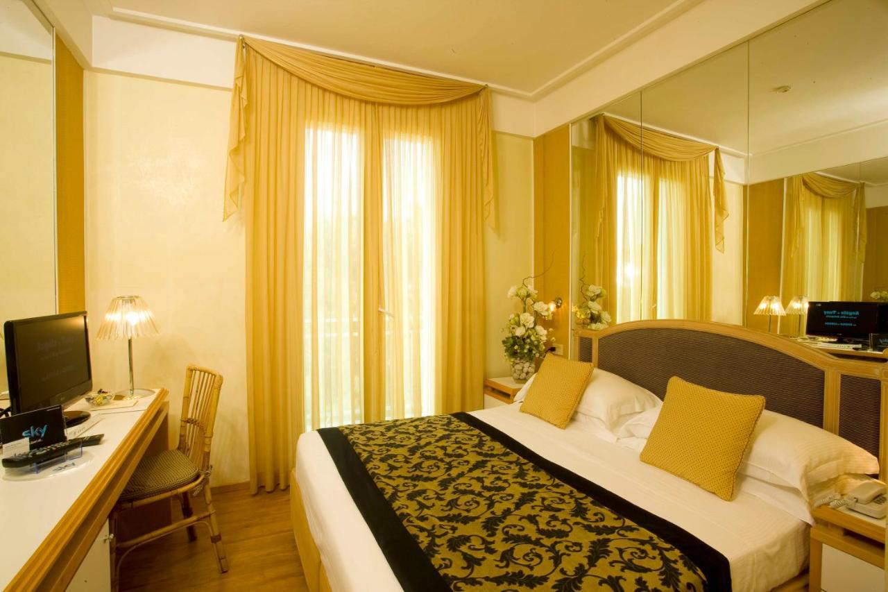 Hotel Roma 4*