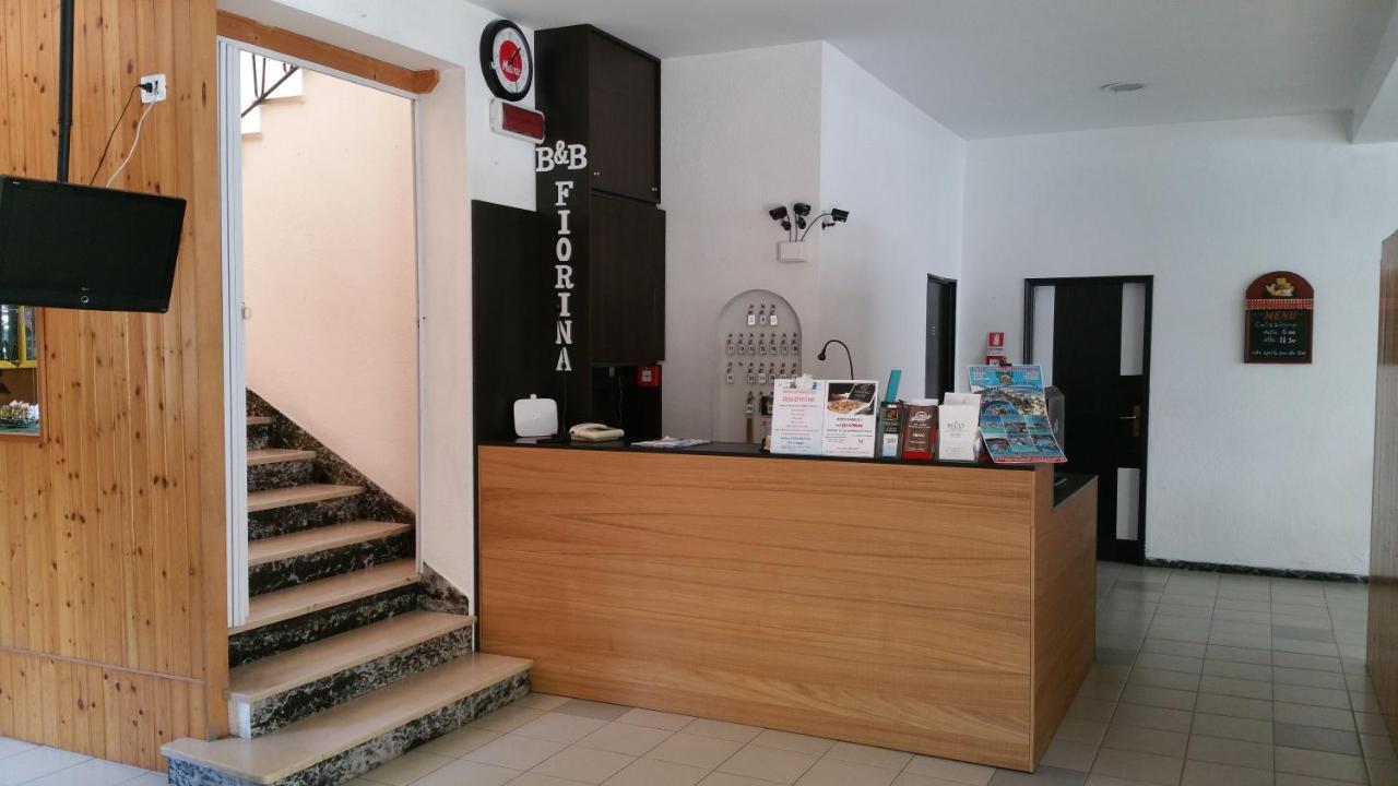 Fiorina - Village Gratuito - Colazione Fino A Mezzogiorno