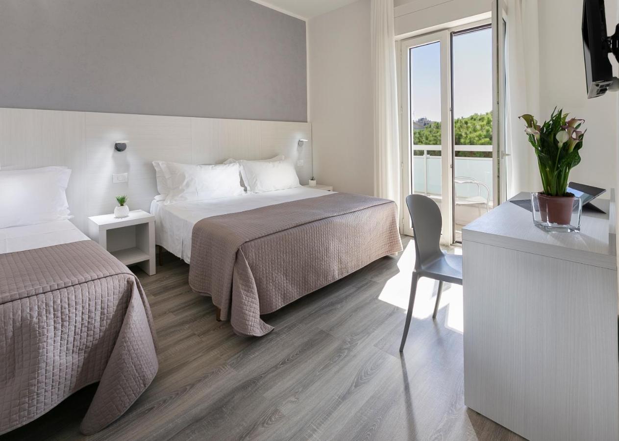 Zanarini 3* Riccione
