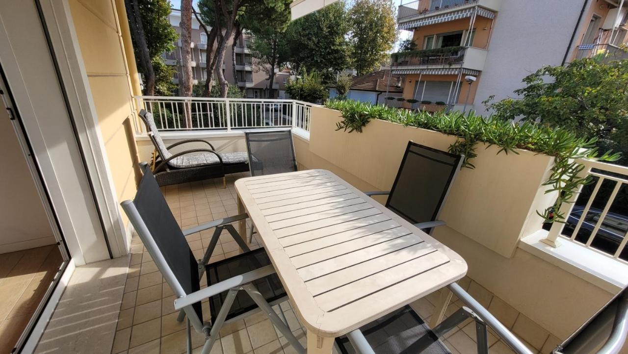 Aparthotel Antares *