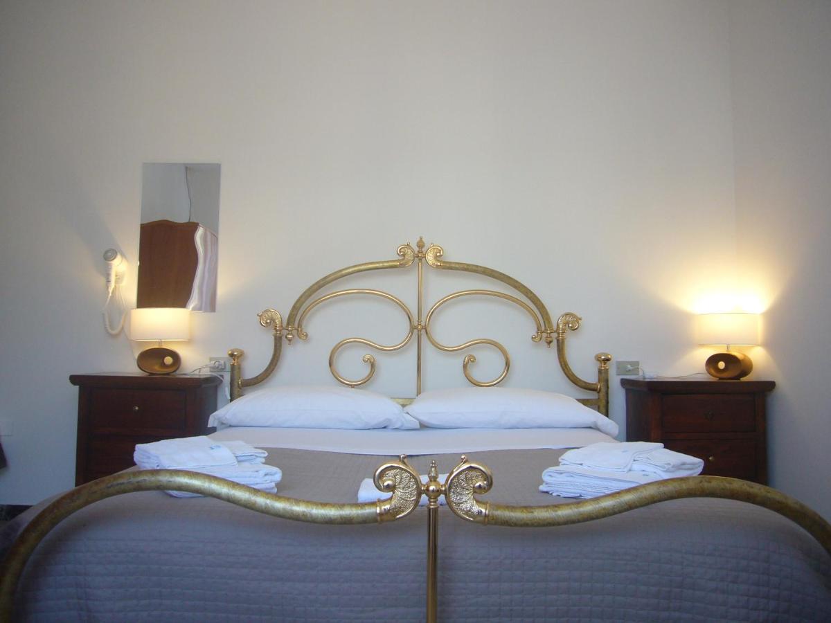 Beeliving Room&breakfast (adults Only) Riccione