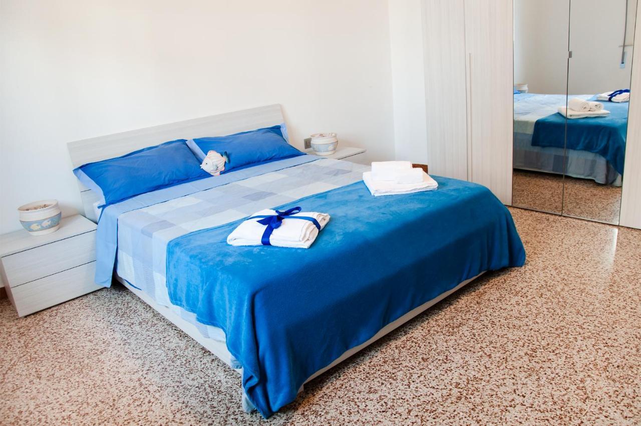 Casa Vacanze Mainardi Con Giardino Riccione