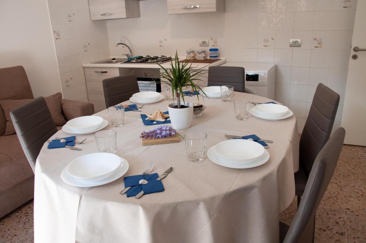 Casa Vacanze Mainardi Con Giardino Riccione