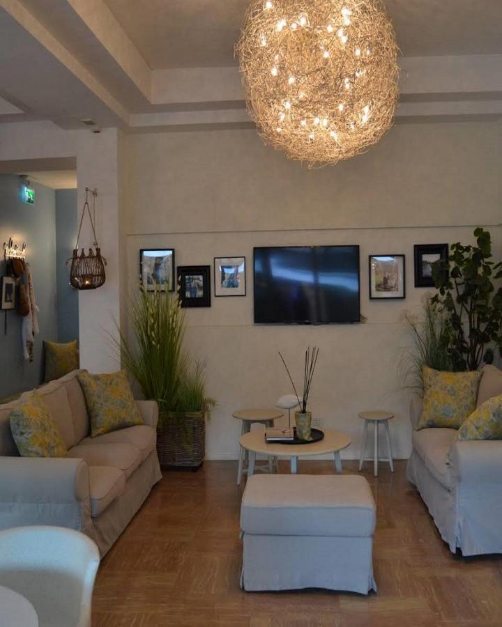 Hotel Mon Pays