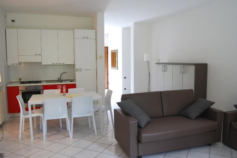 Aparthotel Residenze Al Colle Dei Pini Riccione