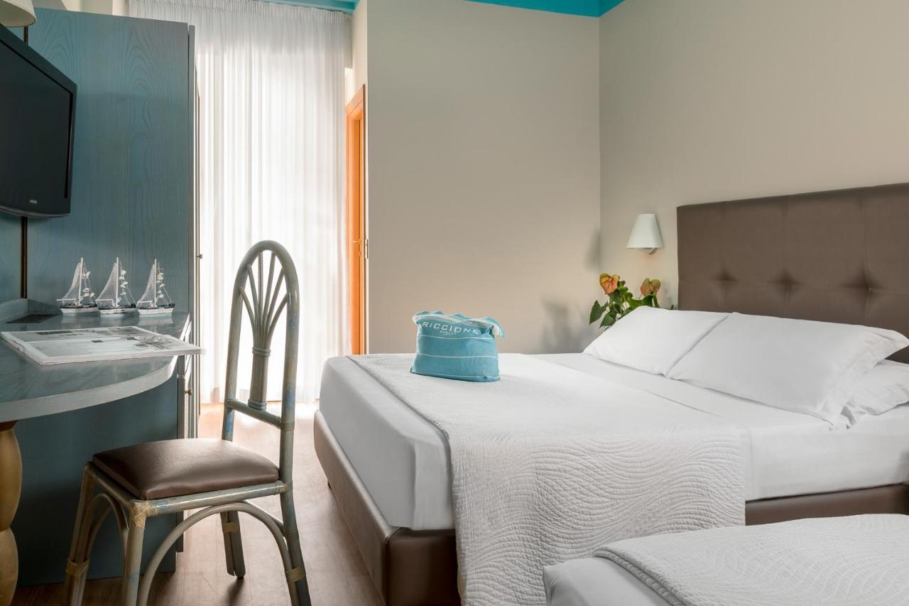 Adlon - Fronte Mare Hotel Riccione