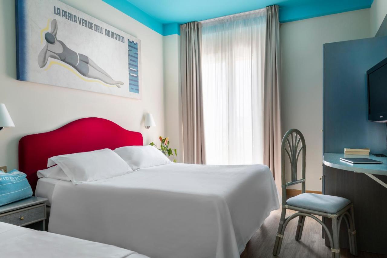 Hotel Adlon - Fronte Mare 3*