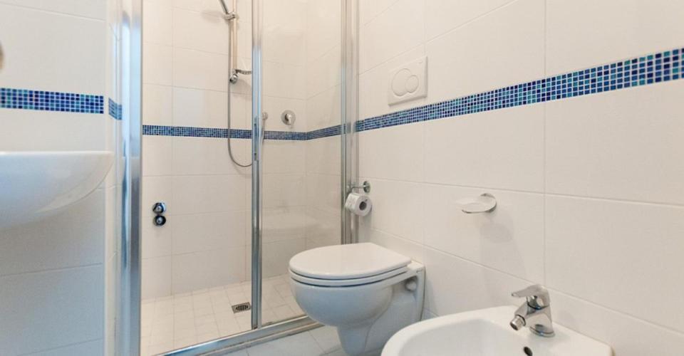Angeles - Fronte Mare Hotel 3*