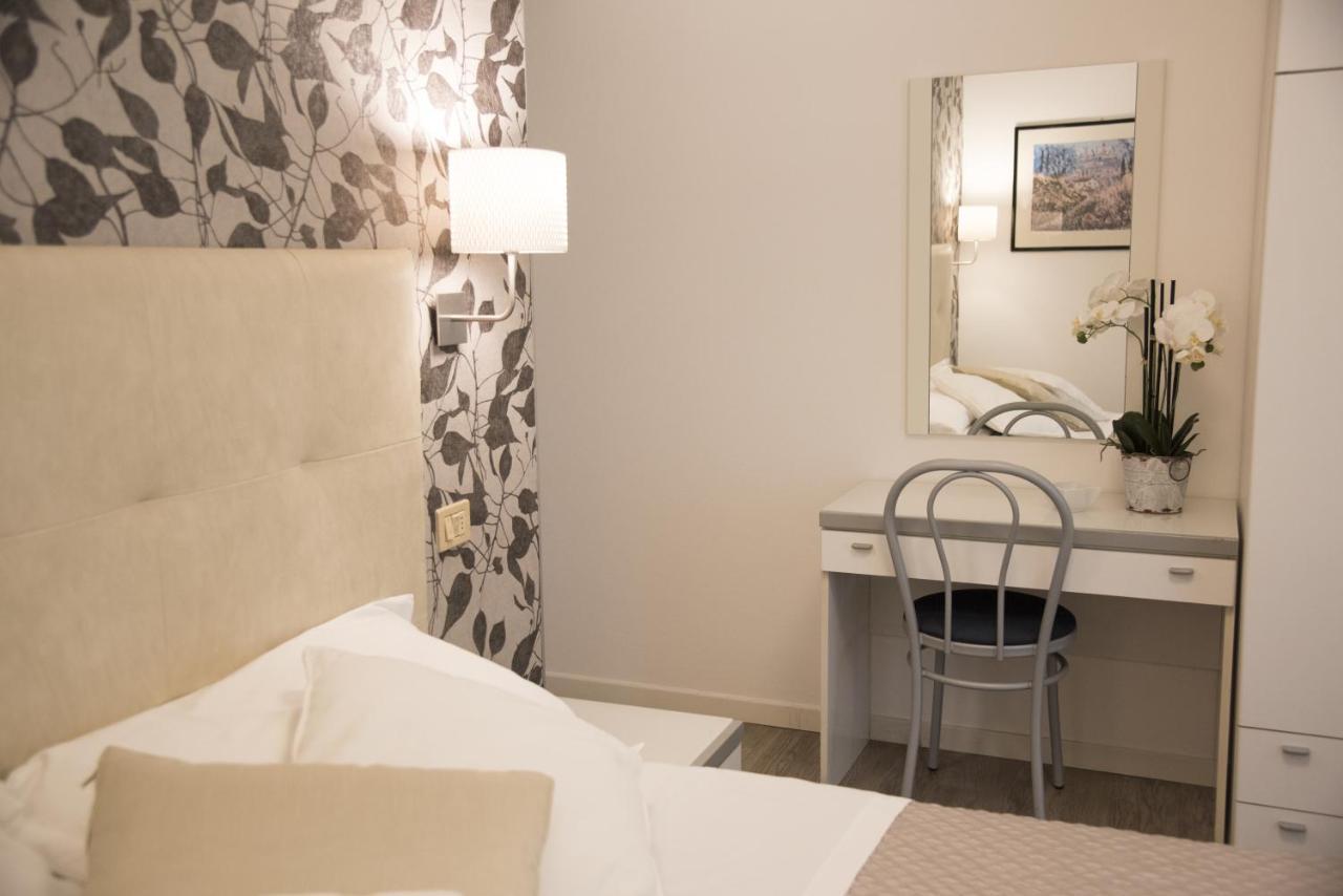 Puccini Hotel 2*