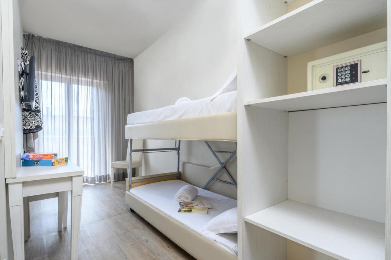 Hotel Atlas 3*
