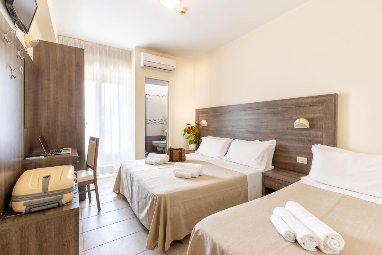 Edelweiss Hotel 3*