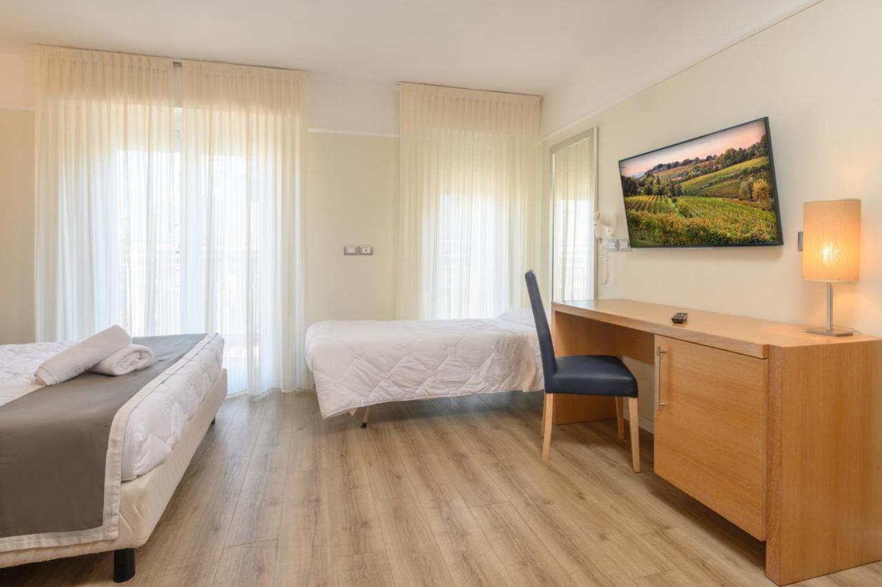 Hotel Atlas 3*