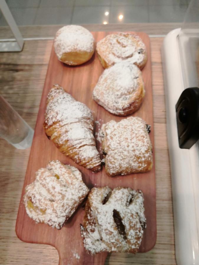 Iride Suite, Breakfast&brunch - Ideale Per Famiglie E Coppie Riccione