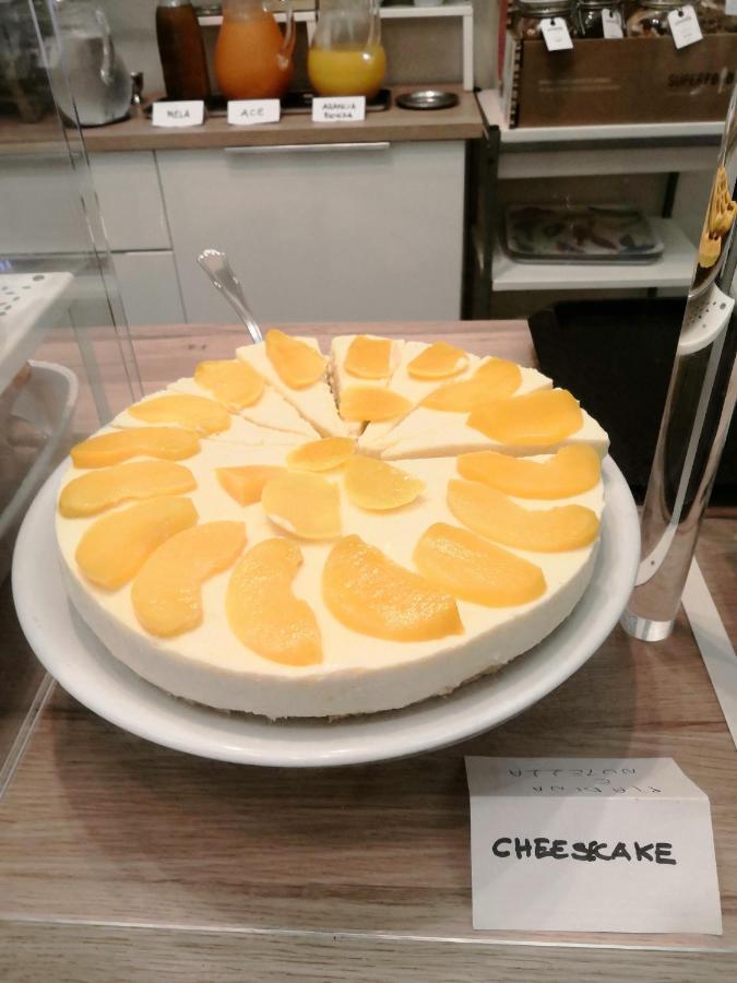Hotel Iride Suite, Breakfast&brunch - Ideale Per Famiglie E Coppie Riccione