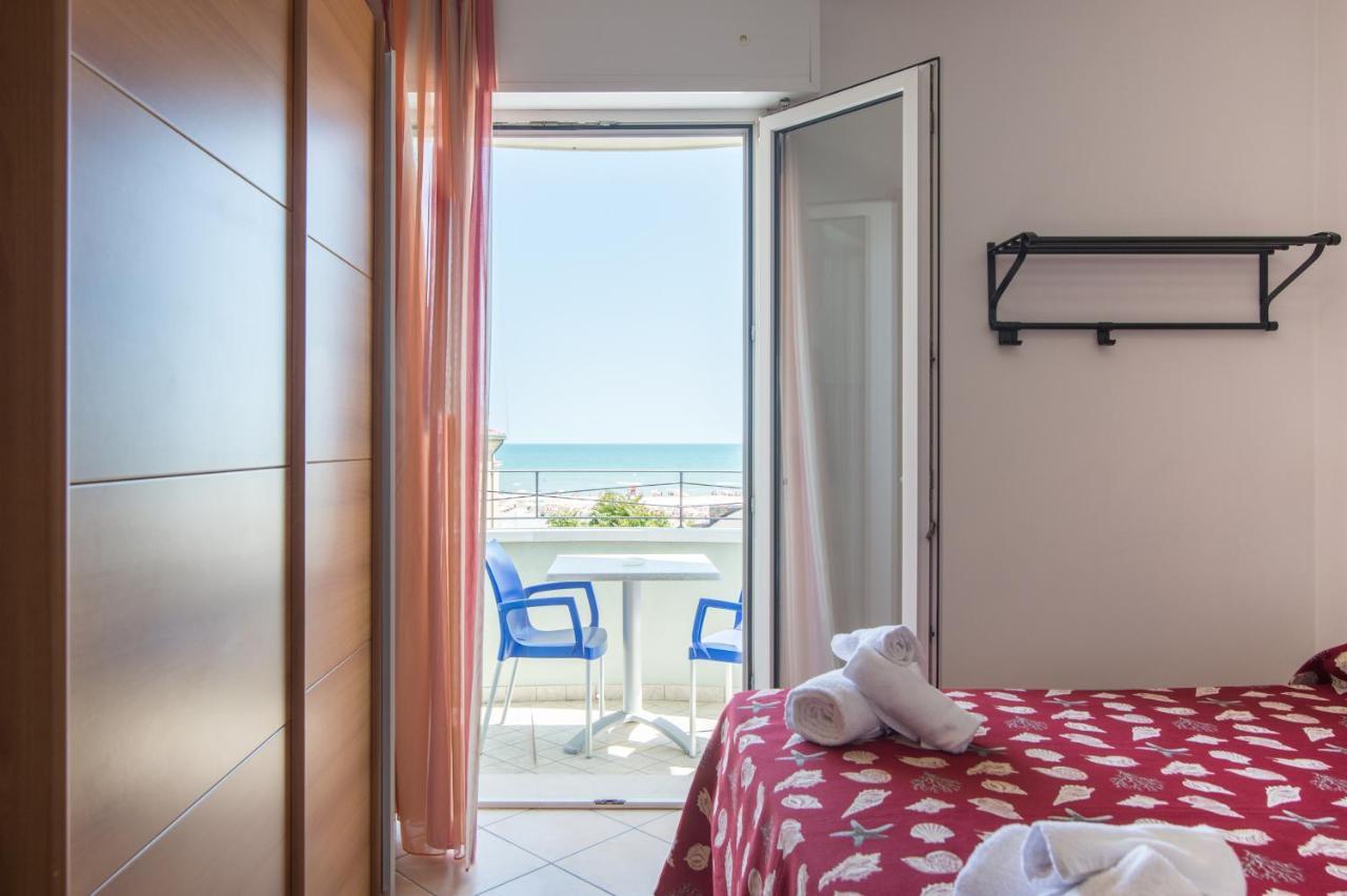 Saturnia Aparthotel 3*