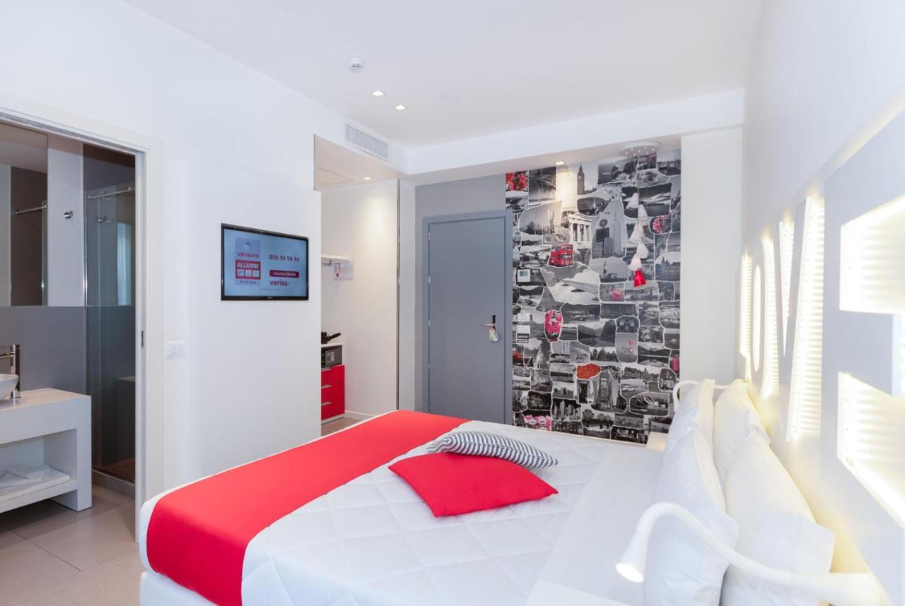 Boat - The Original 3* Riccione