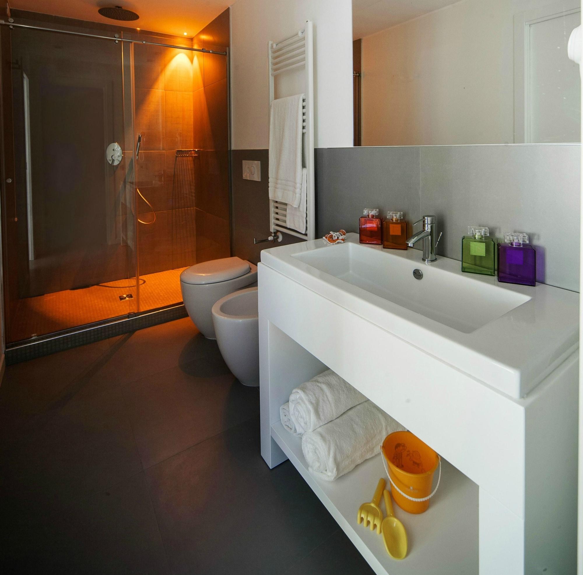 Hotel Boat - The Original Riccione
