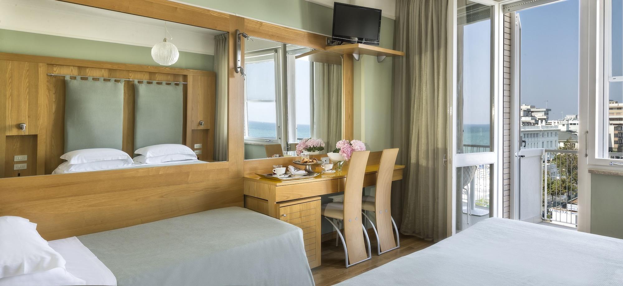 Abner's Hotel 4*