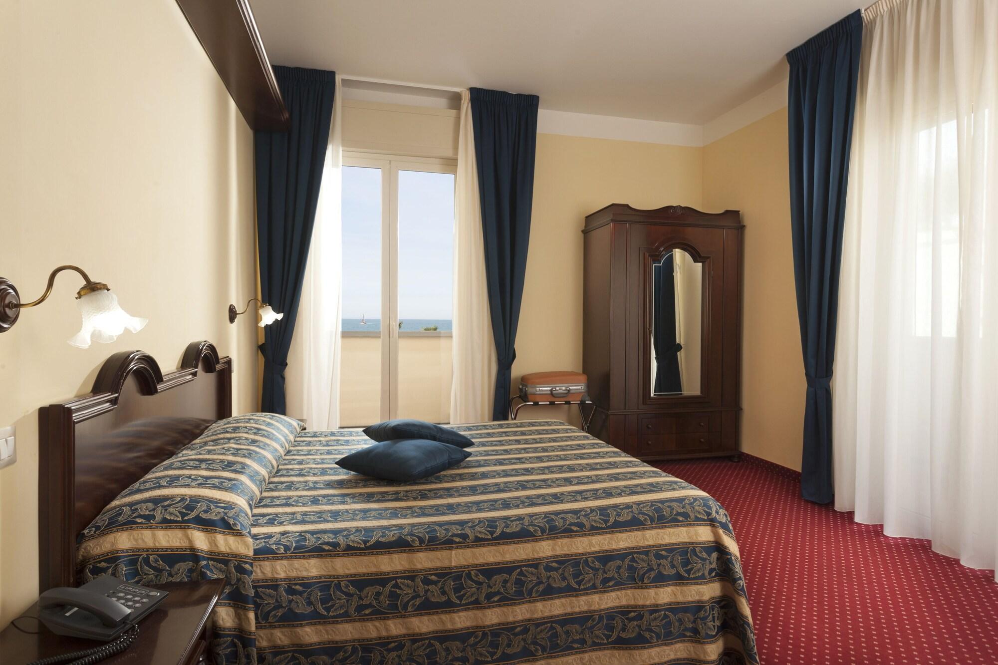 Milano Helvetia 3* Riccione