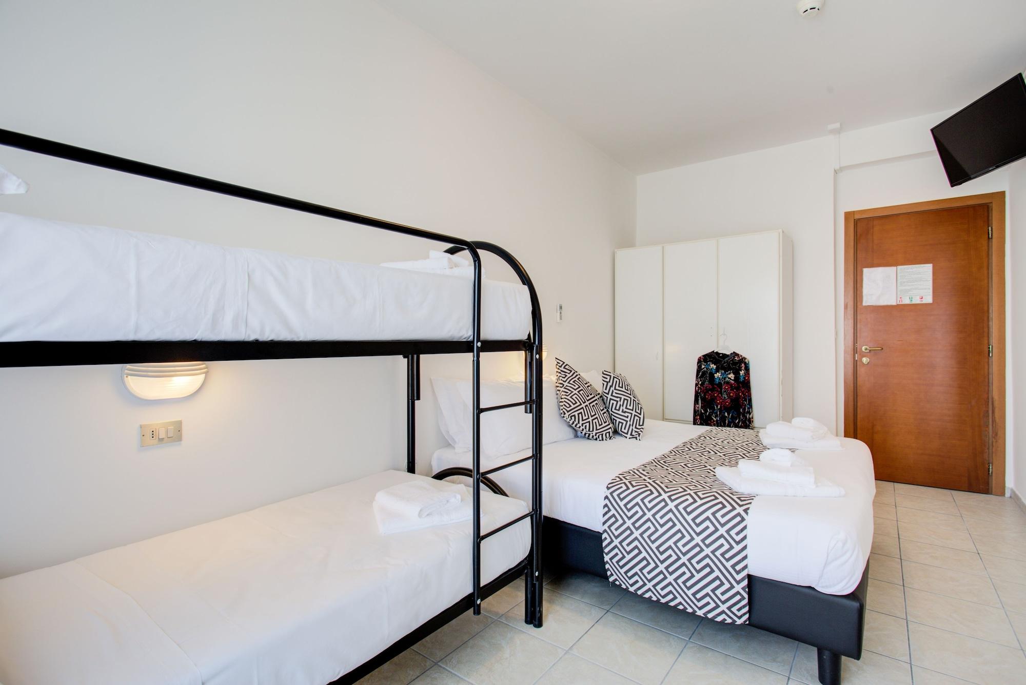 Grazia Hotel 2*