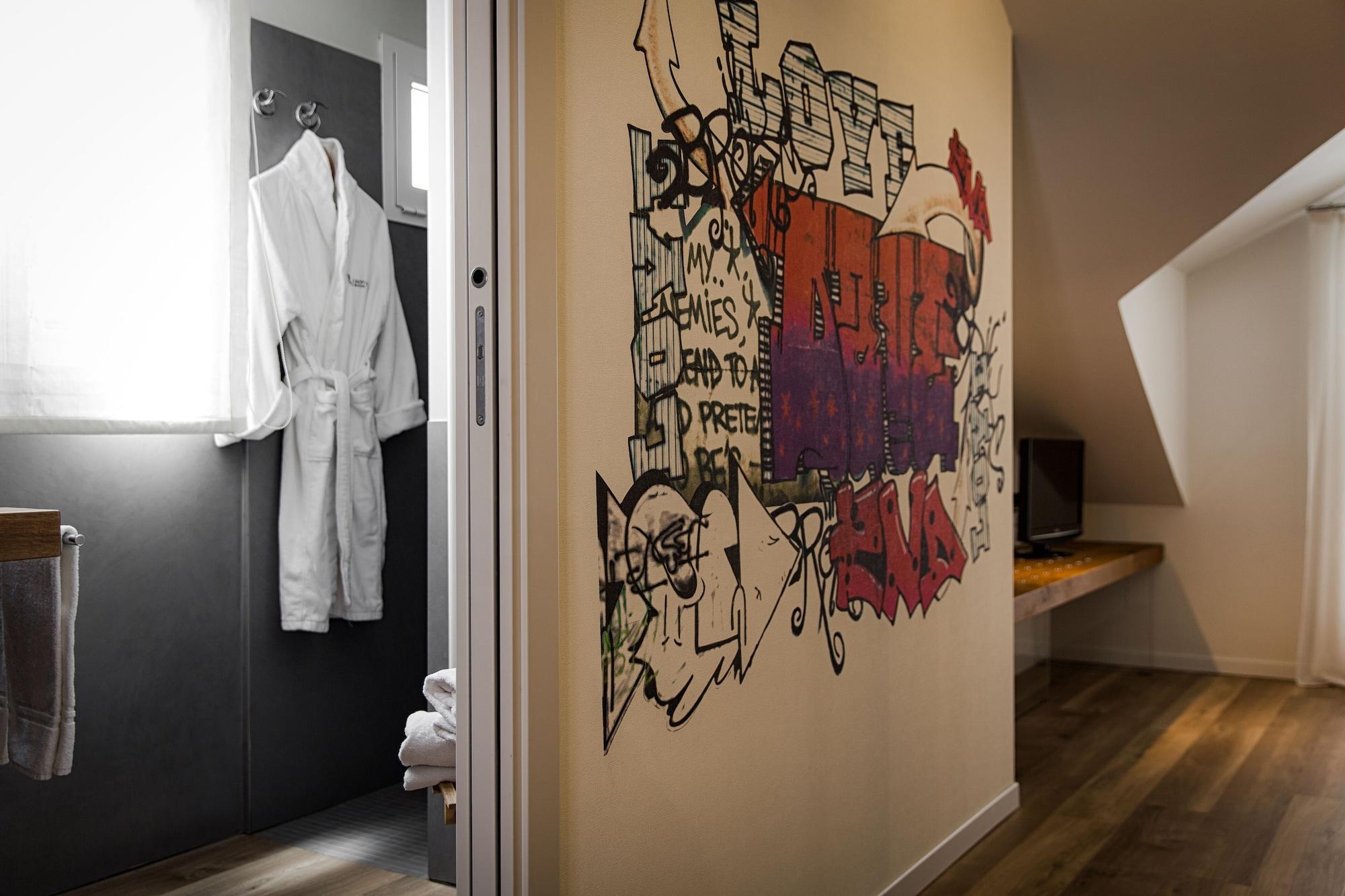 Hotel Dory