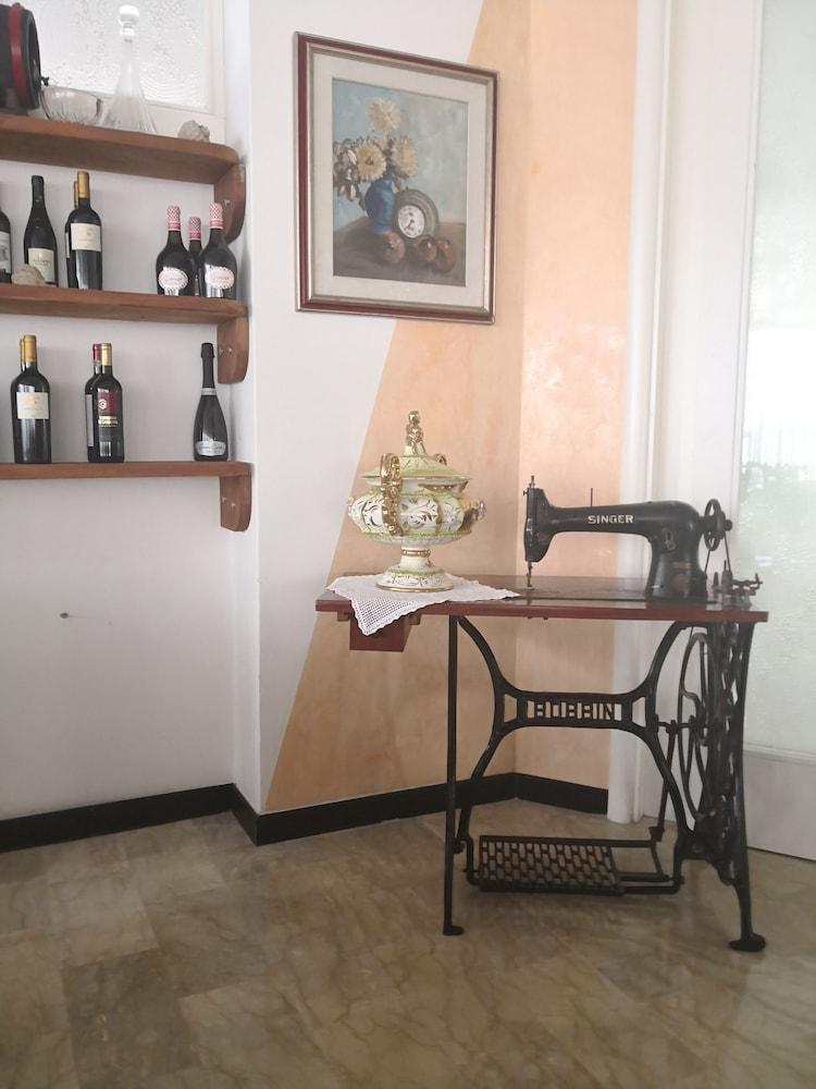 Hotel De Amicis 3*