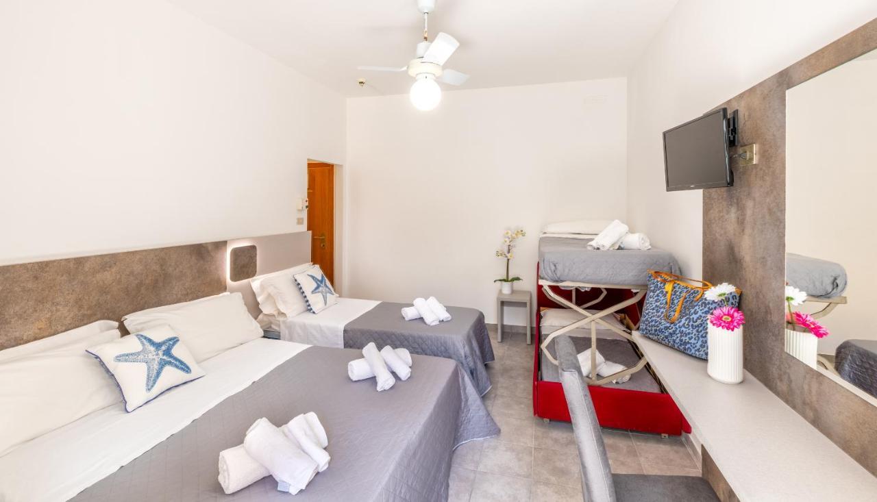 Condor - Con Piscina Hotel