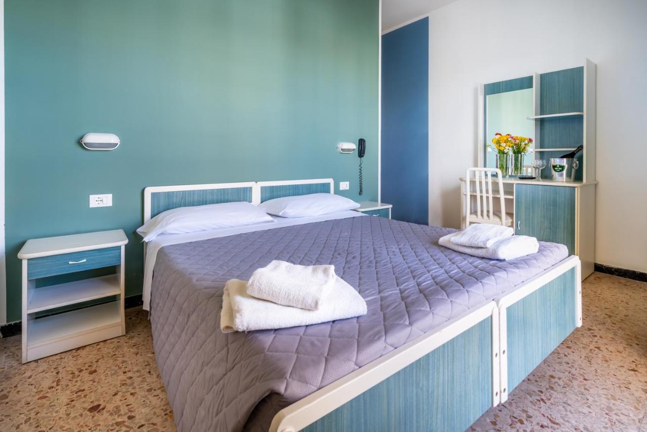 Hotel Viscount 2*